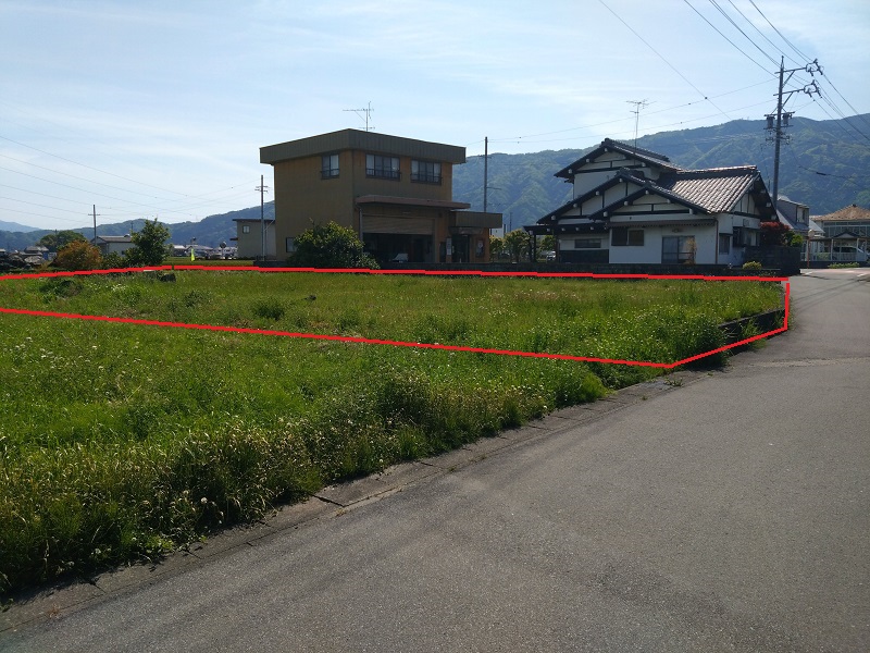美濃本郷駅から東へ直線４５０ｍ　212坪！弊社推奨内容による造成費（参考見積）税込み２６０万円