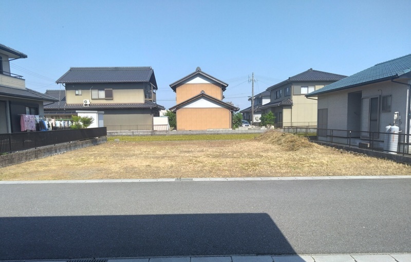新着情報！池田小学校東の分譲地内　整形地　即建築可　５５０万円