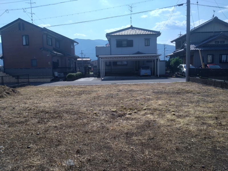 新着情報！池田小学校東の分譲地内　整形地　即建築可　５５０万円