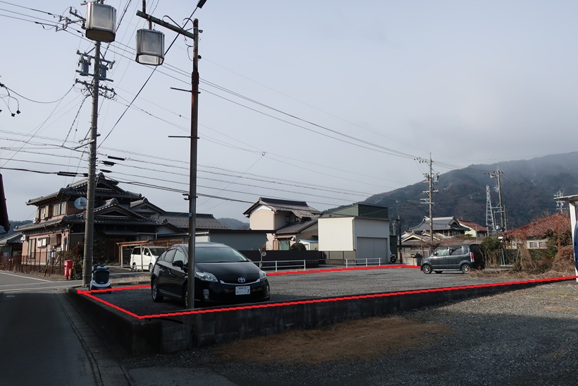 池田町六之井(池野 栄町)地区　幹線道路に面した間口の広い土地です。