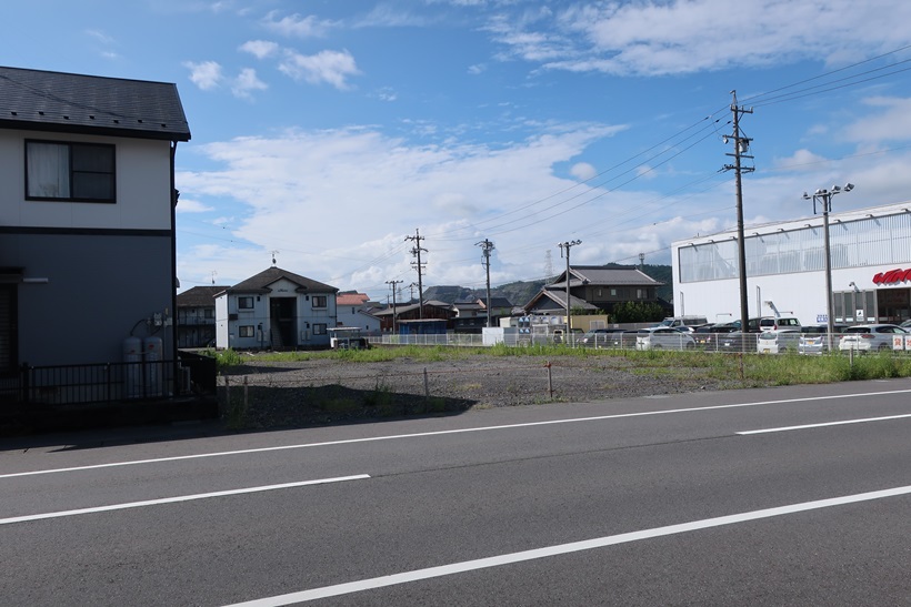 北部消防署の向い２８１坪の売り土地　準幹線道路沿い
